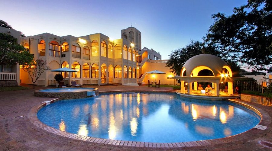 Victoria Falls Hotel